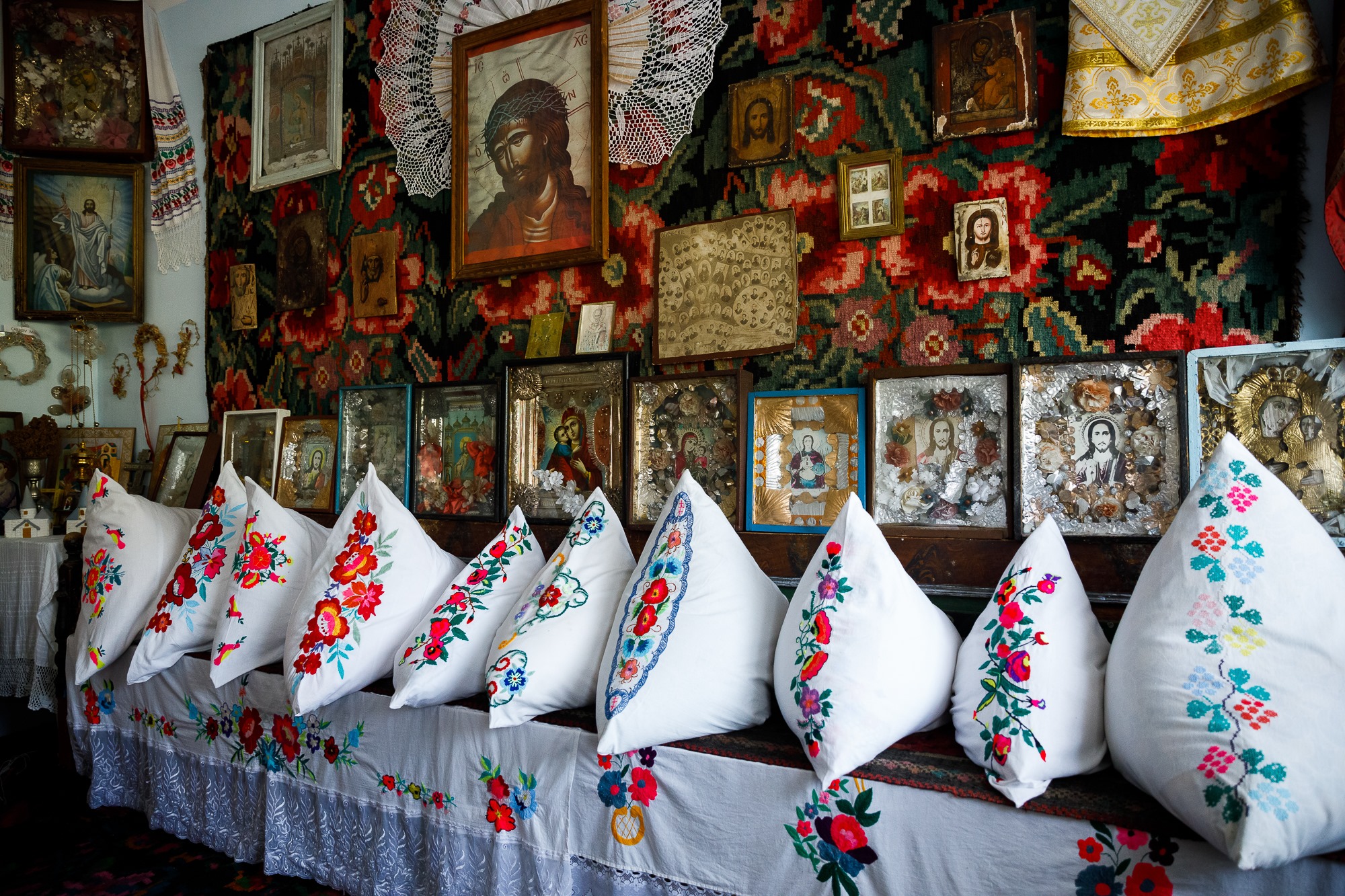 🏛️🪕 Muzeul de Istorie și Etnografie din Molovata Nouă
