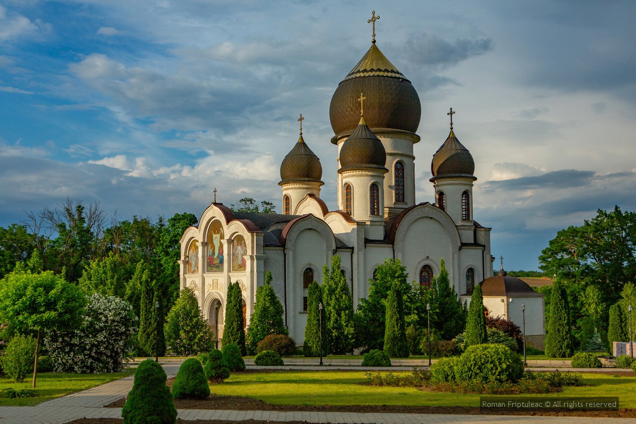 ⛪️ Mănăstirea Marta și Maria
